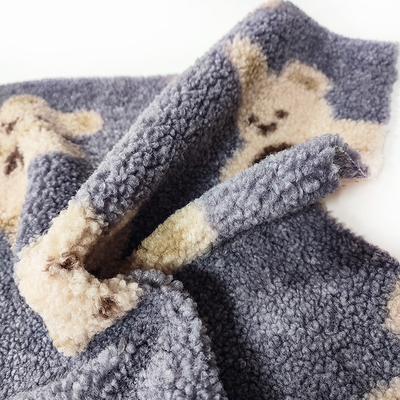 Ткань ватки Sherpa плюшевого мишки медведь 100% полиэстер 330 Gsm напечатала